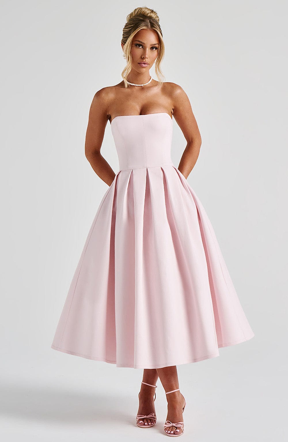 Edith Midi Dress Blush – Vestido Midi Edith Rosa, Romantismo e Sofisticação em Cada Detalhe