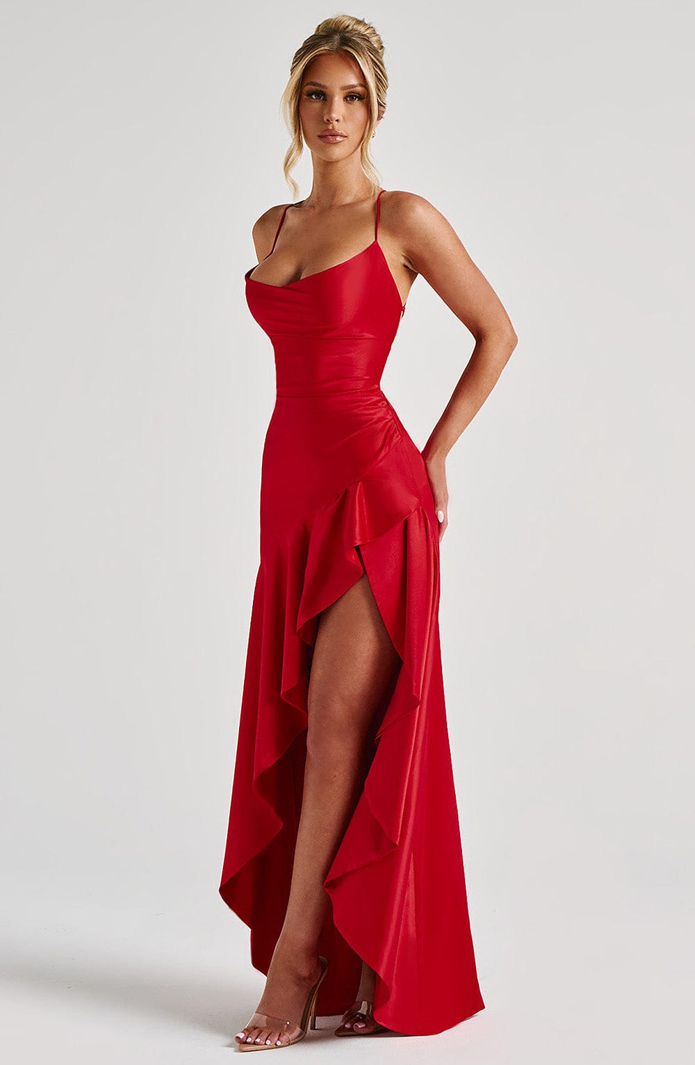 Samira Maxi Dress Red – Vestido Longo Samira Vermelho, Poder e Sofisticação Atemporal