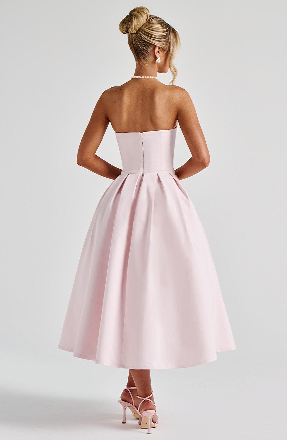 Edith Midi Dress Blush – Vestido Midi Edith Rosa, Romantismo e Sofisticação em Cada Detalhe