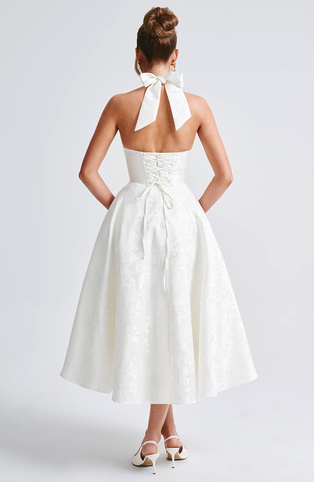 Effie Midi Dress Ivory – Vestido Midi Effie Marfim, Sofisticação e Elegância Atemporal