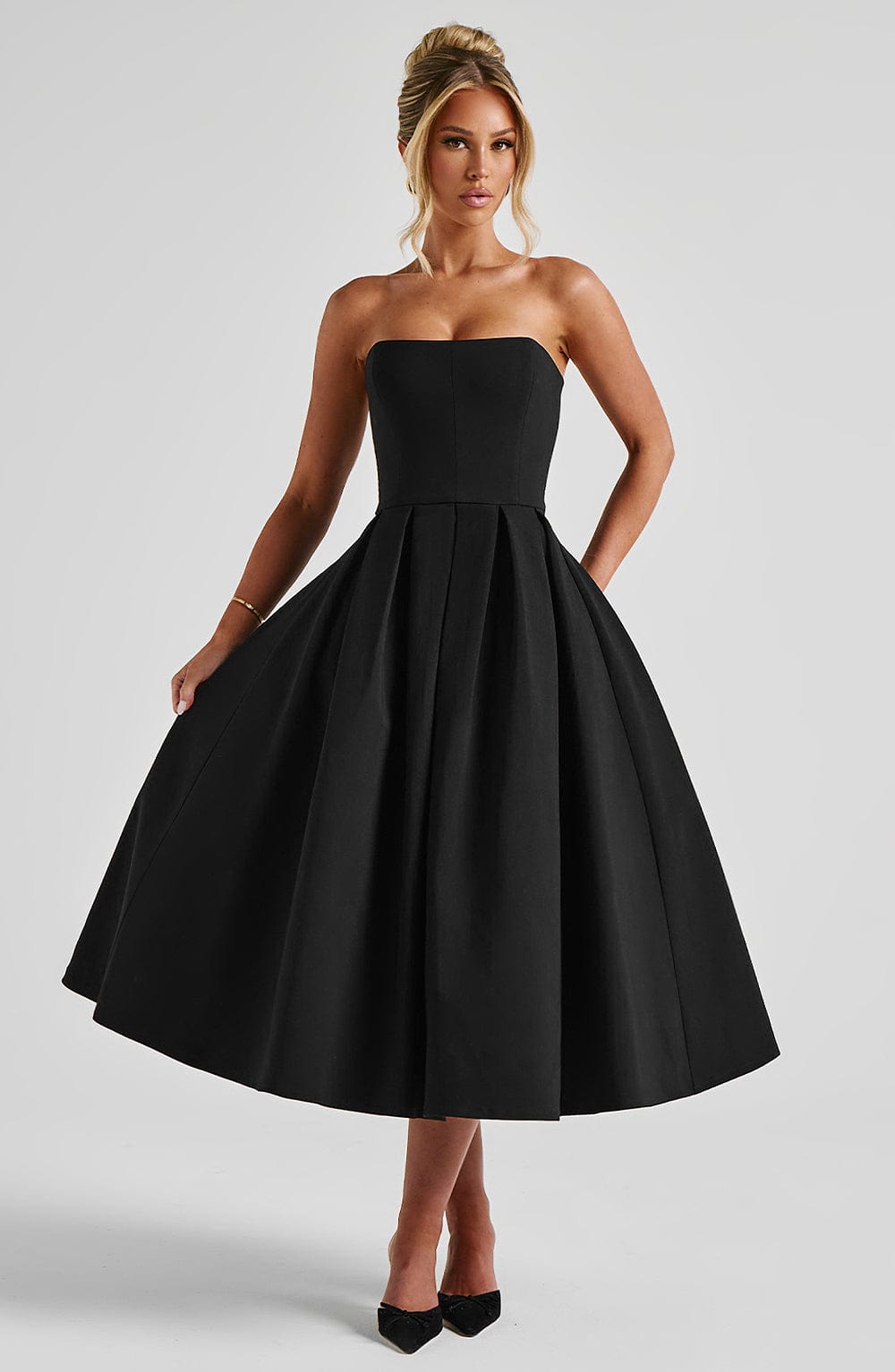 Edith Midi Dress Black – Vestido Midi Edith Preto, Sofisticação e Elegância Atemporal