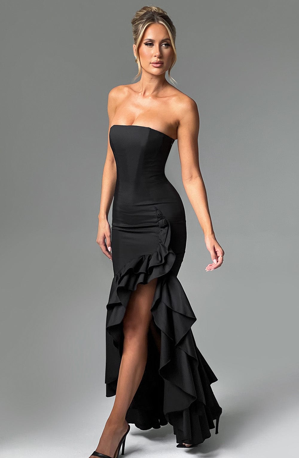 Angelina Maxi Dress Black - Vestido Longo Angelina Preto, Sofisticação Atemporal e Elegância Refinada