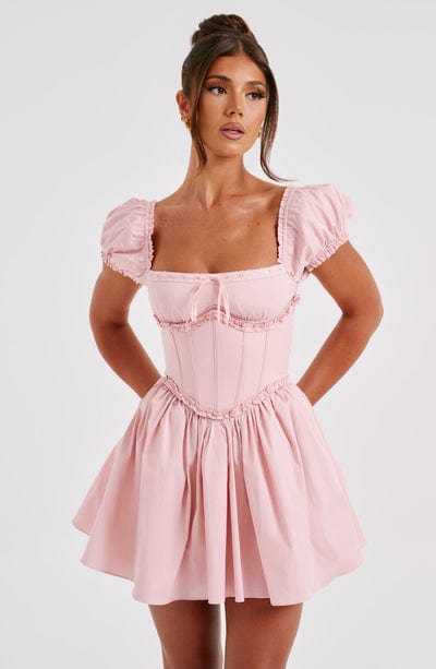 Penelope Mini Dress Blush – Vestido Mini Penelope Blush, Elegância e Delicadeza em uma Peça Única