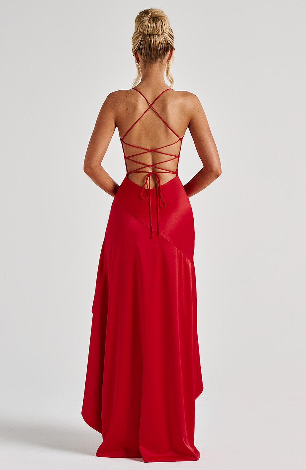 Samira Maxi Dress Red – Vestido Longo Samira Vermelho, Poder e Sofisticação Atemporal