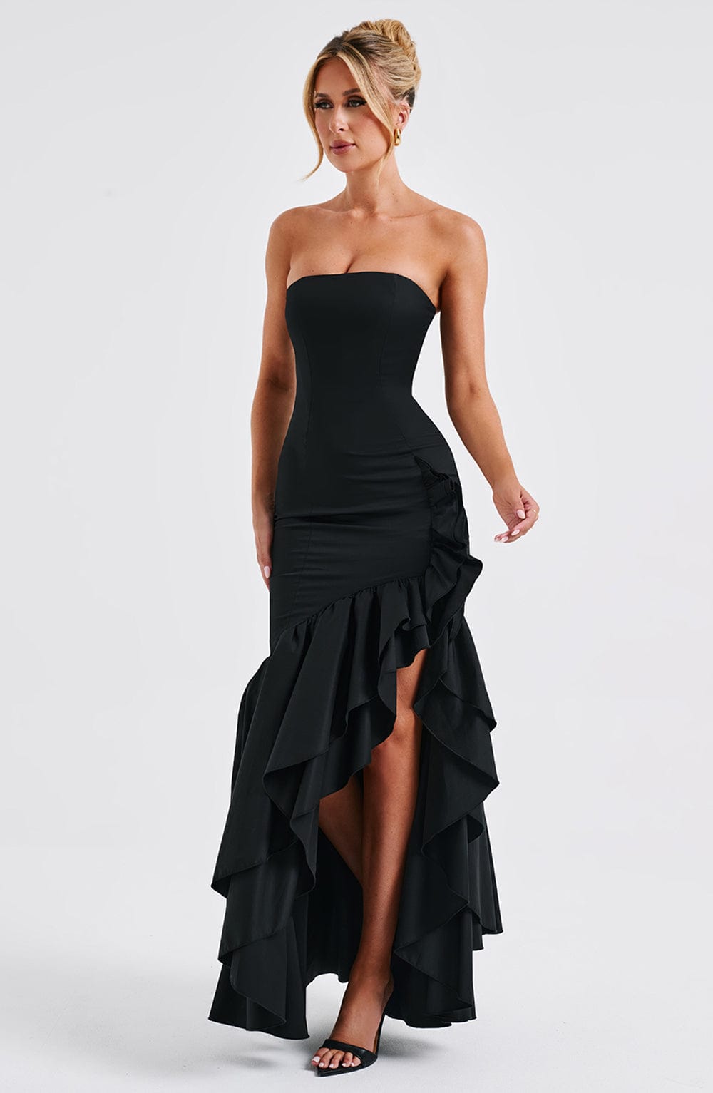 Angelina Maxi Dress Black - Vestido Longo Angelina Preto, Sofisticação Atemporal e Elegância Refinada