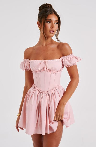 Penelope Mini Dress Blush – Vestido Mini Penelope Blush, Elegância e Delicadeza em uma Peça Única