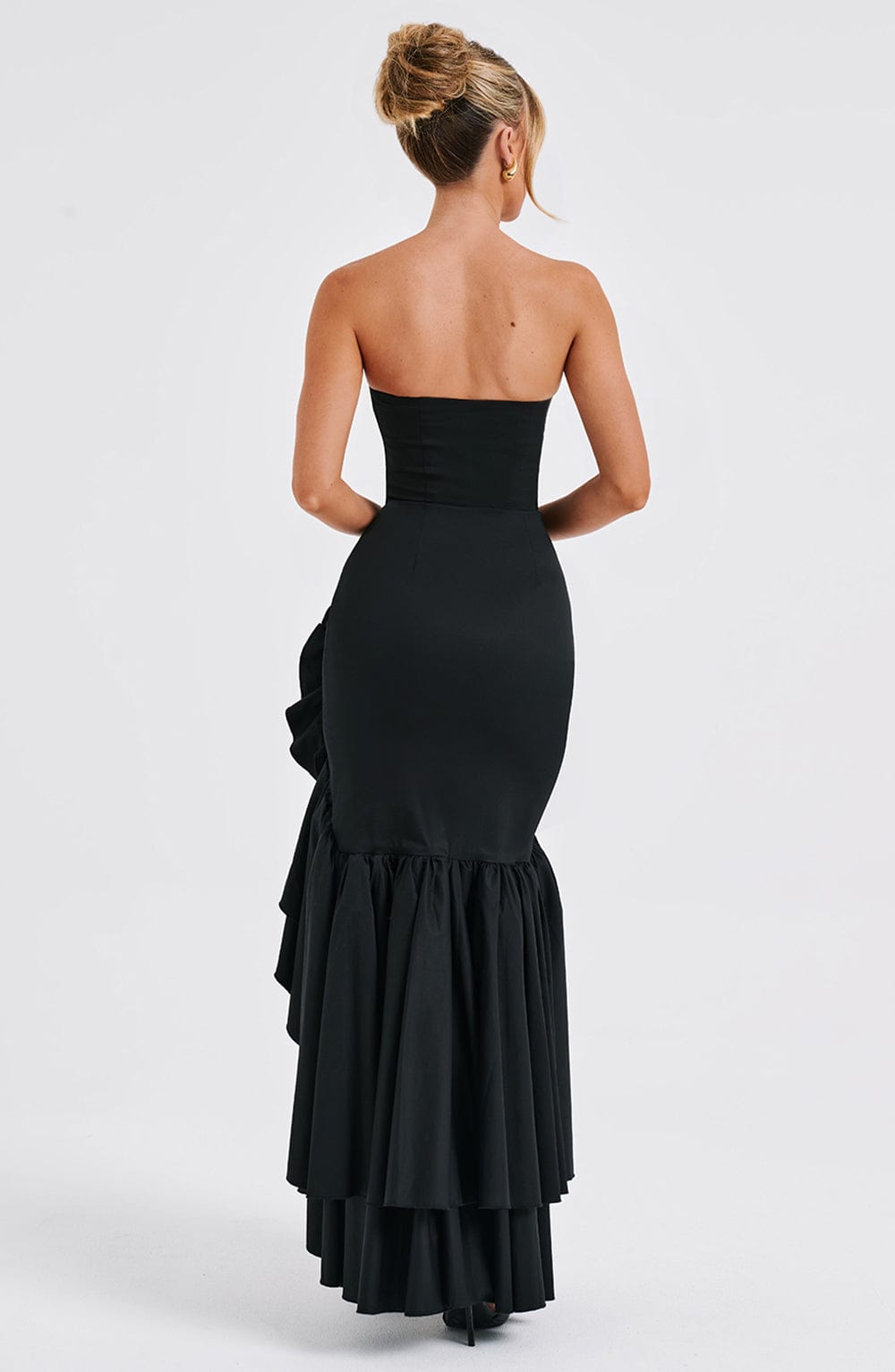 Angelina Maxi Dress Black - Vestido Longo Angelina Preto, Sofisticação Atemporal e Elegância Refinada