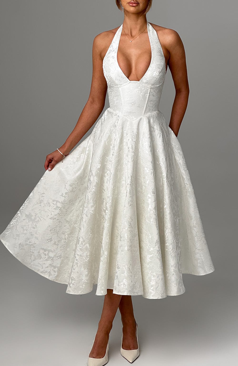 Effie Midi Dress Ivory – Vestido Midi Effie Marfim, Sofisticação e Elegância Atemporal